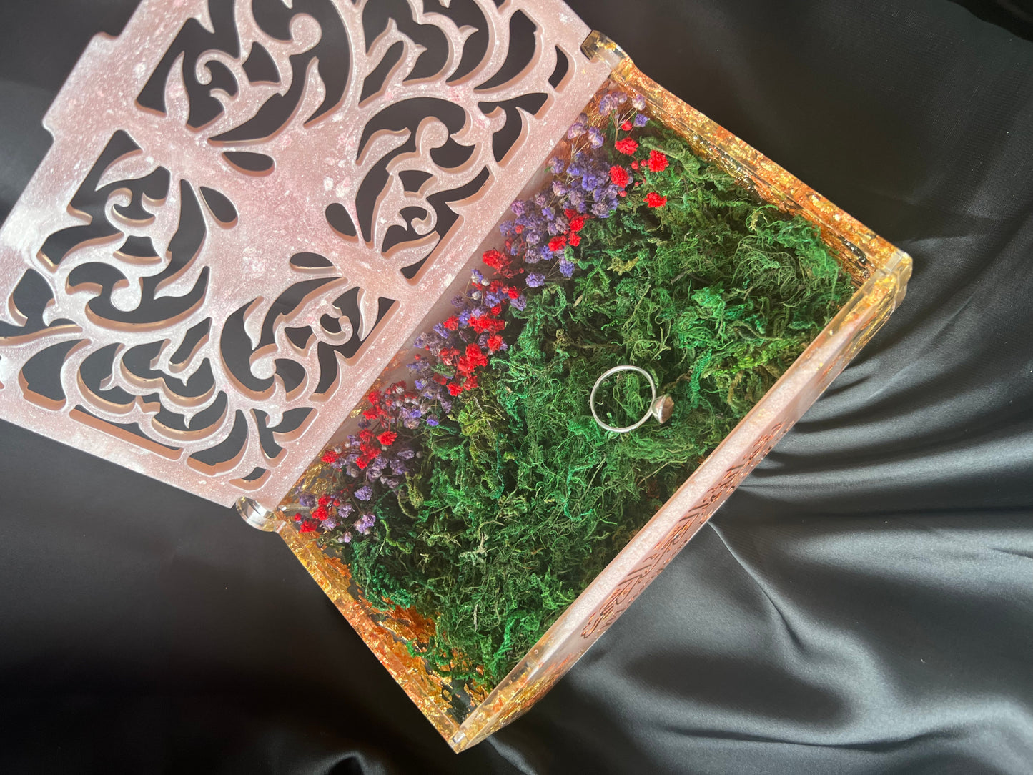 Resin Ring Box with dry moss and gypsophila flowers