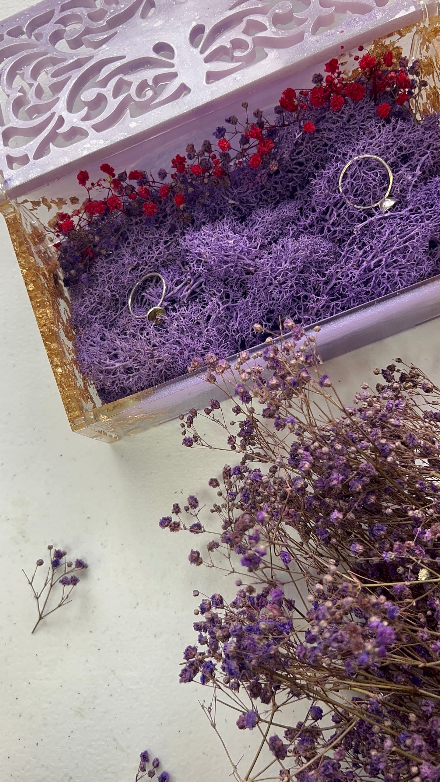 Resin Ring Box with dry moss and gypsophila flowers